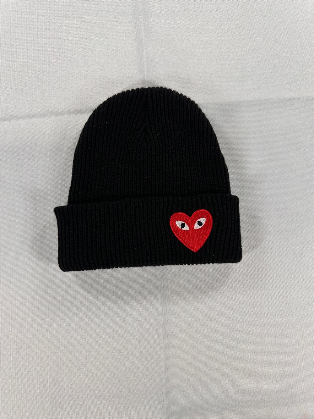 Black Ribbed Heart Eyes Patch Beanie Unisex Streetwear